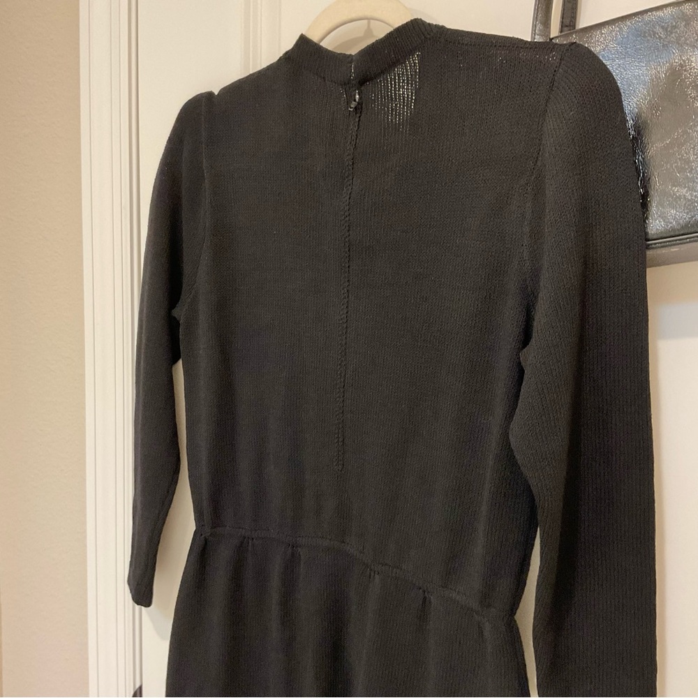 St John by Marie Gray Vintage Santana Knit Dress Size 4, EUC - Picture 6 of 7
